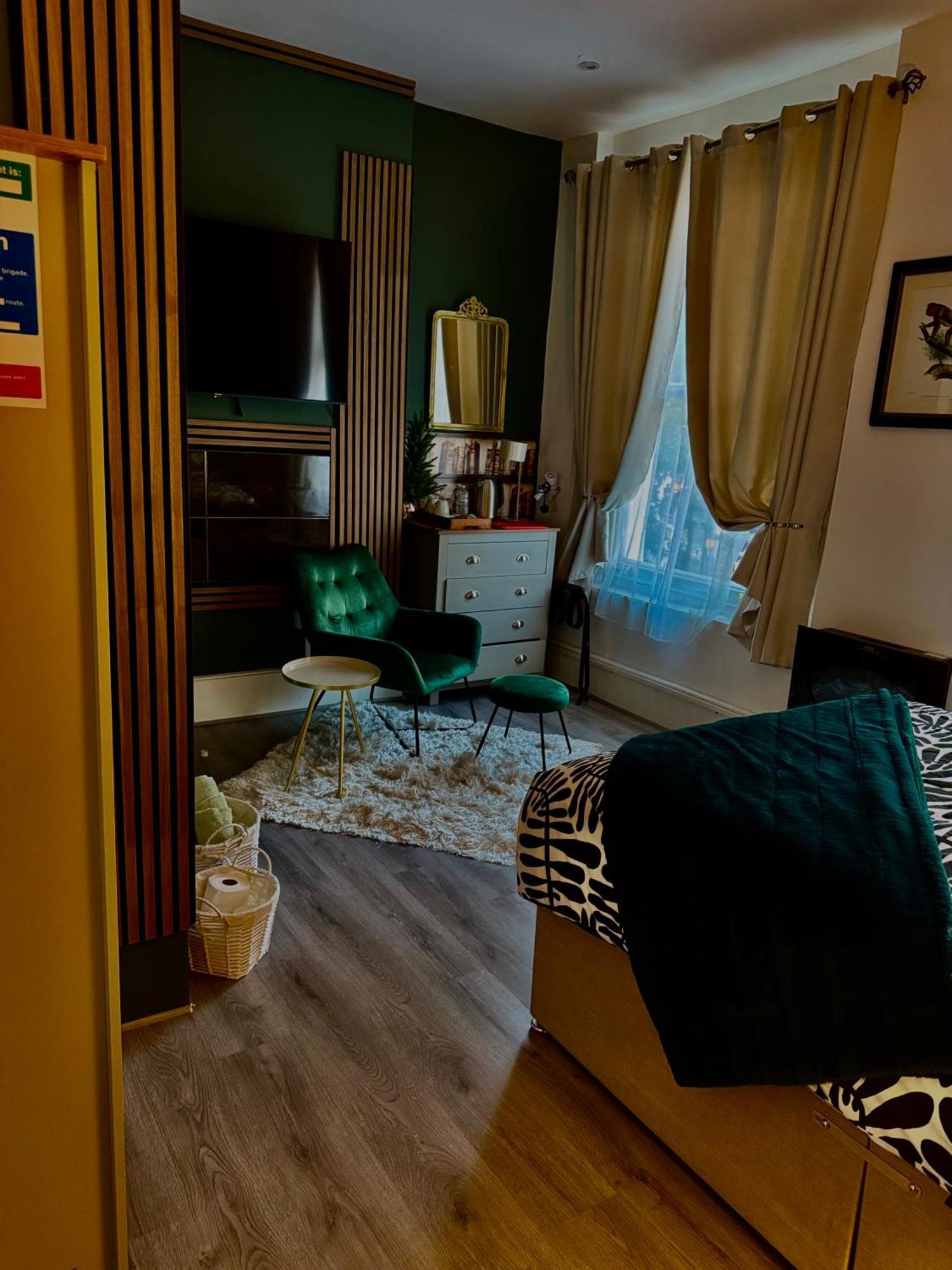 Guest house Aimi Luxury Living London